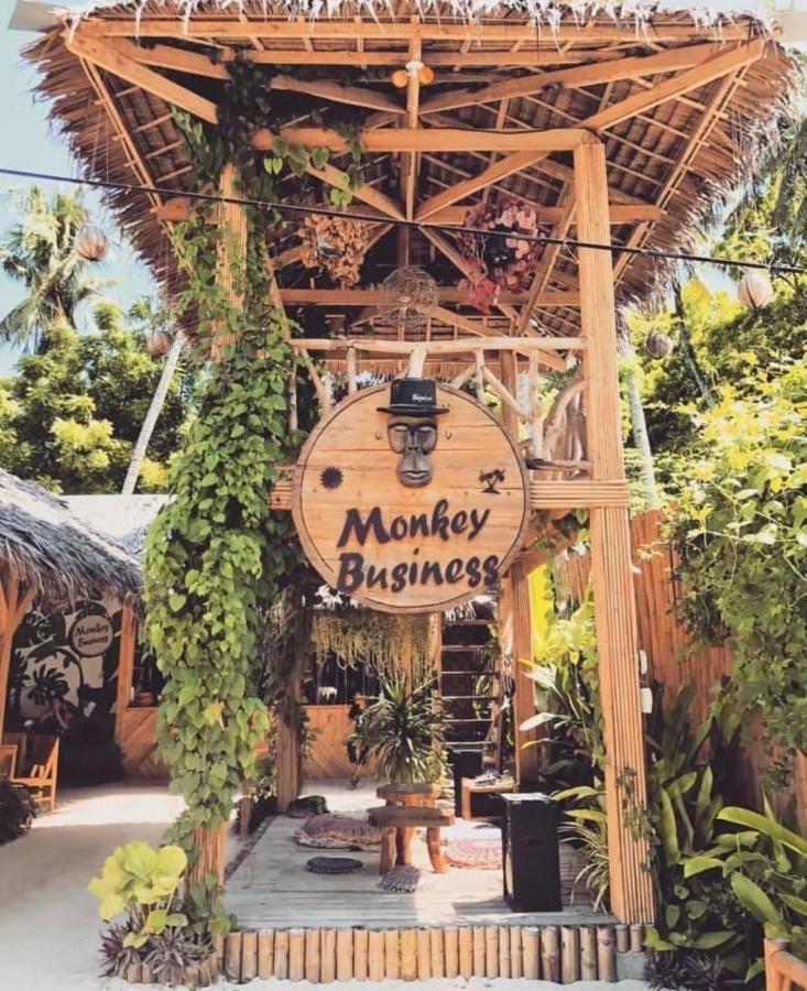 Monkey Business Siquijor 호텔 외부 사진