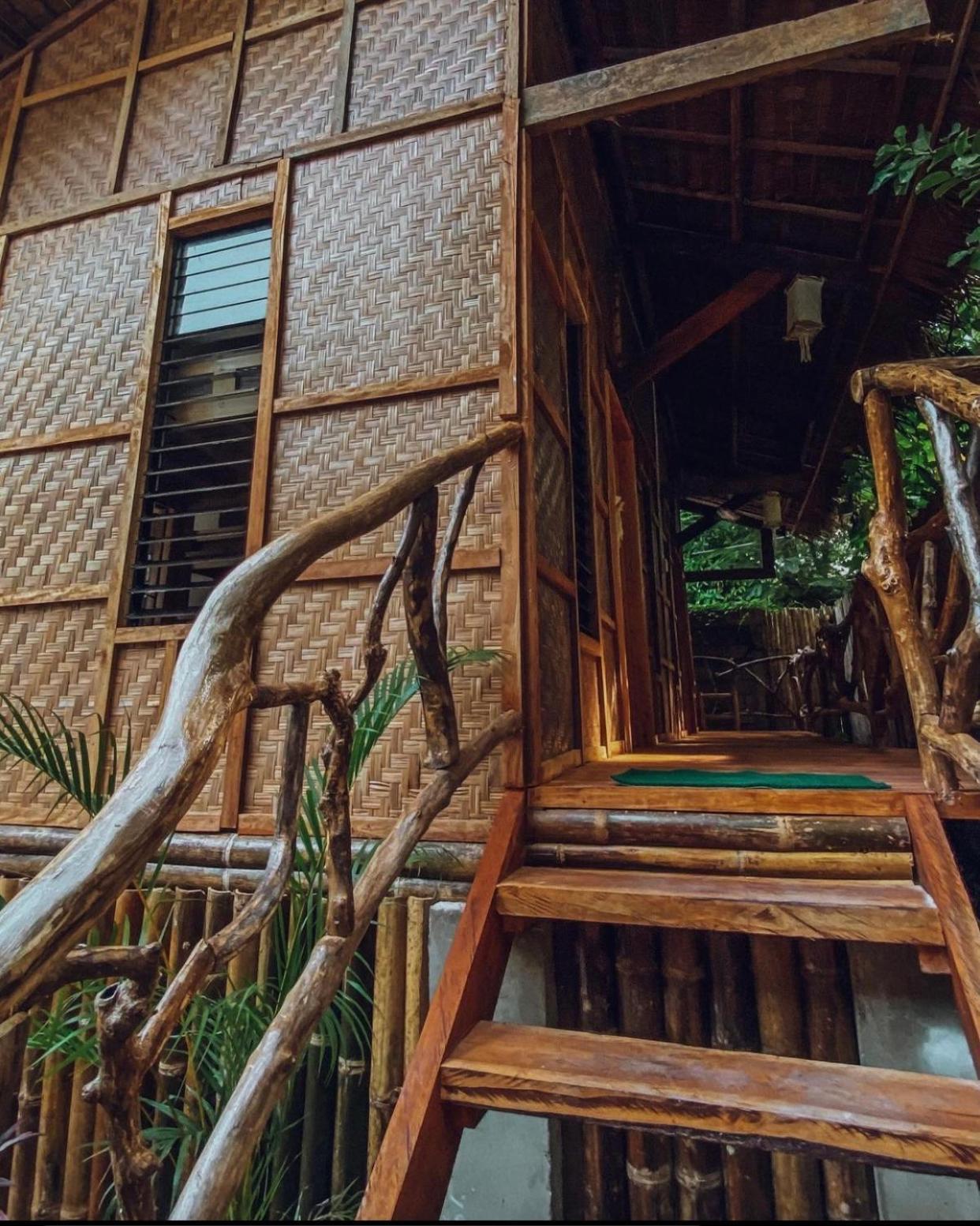 Monkey Business Siquijor 호텔 외부 사진